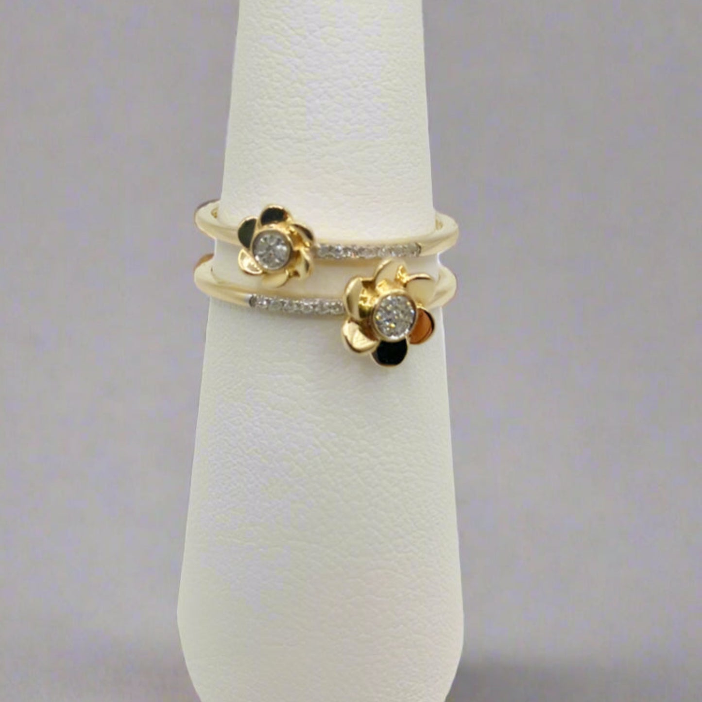 14k Gold Double Stranded Flower Ring