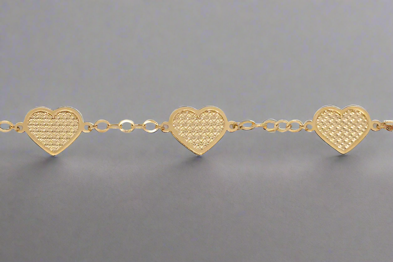 14k Gold Diamond Cut Heart Bracelet