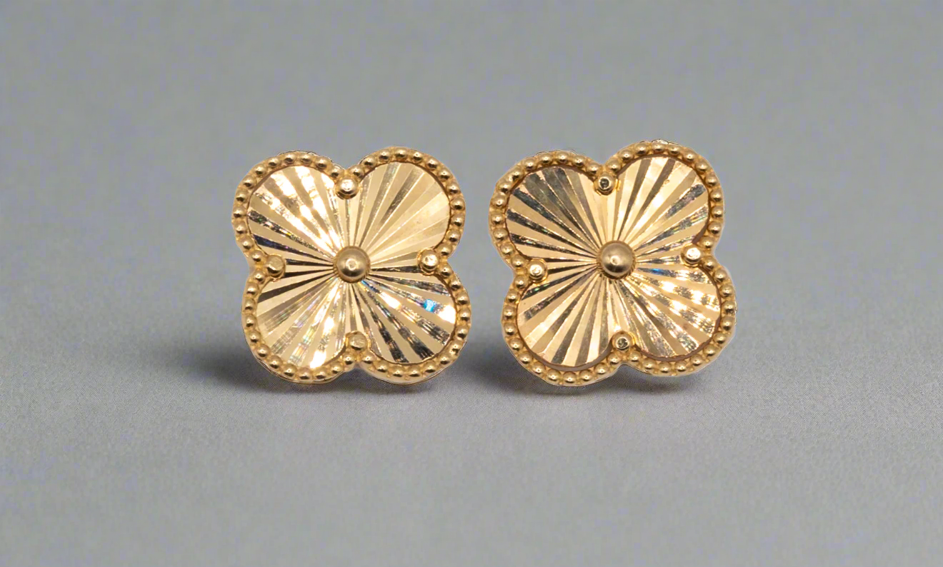 14k Gold Clover Stud Earrings