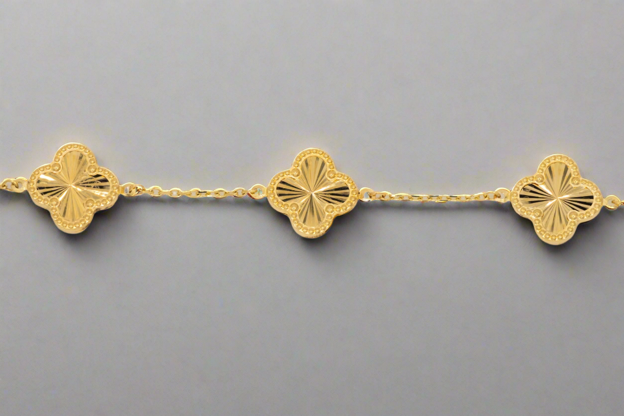 14k Gold Clover Sunburst Bracelet